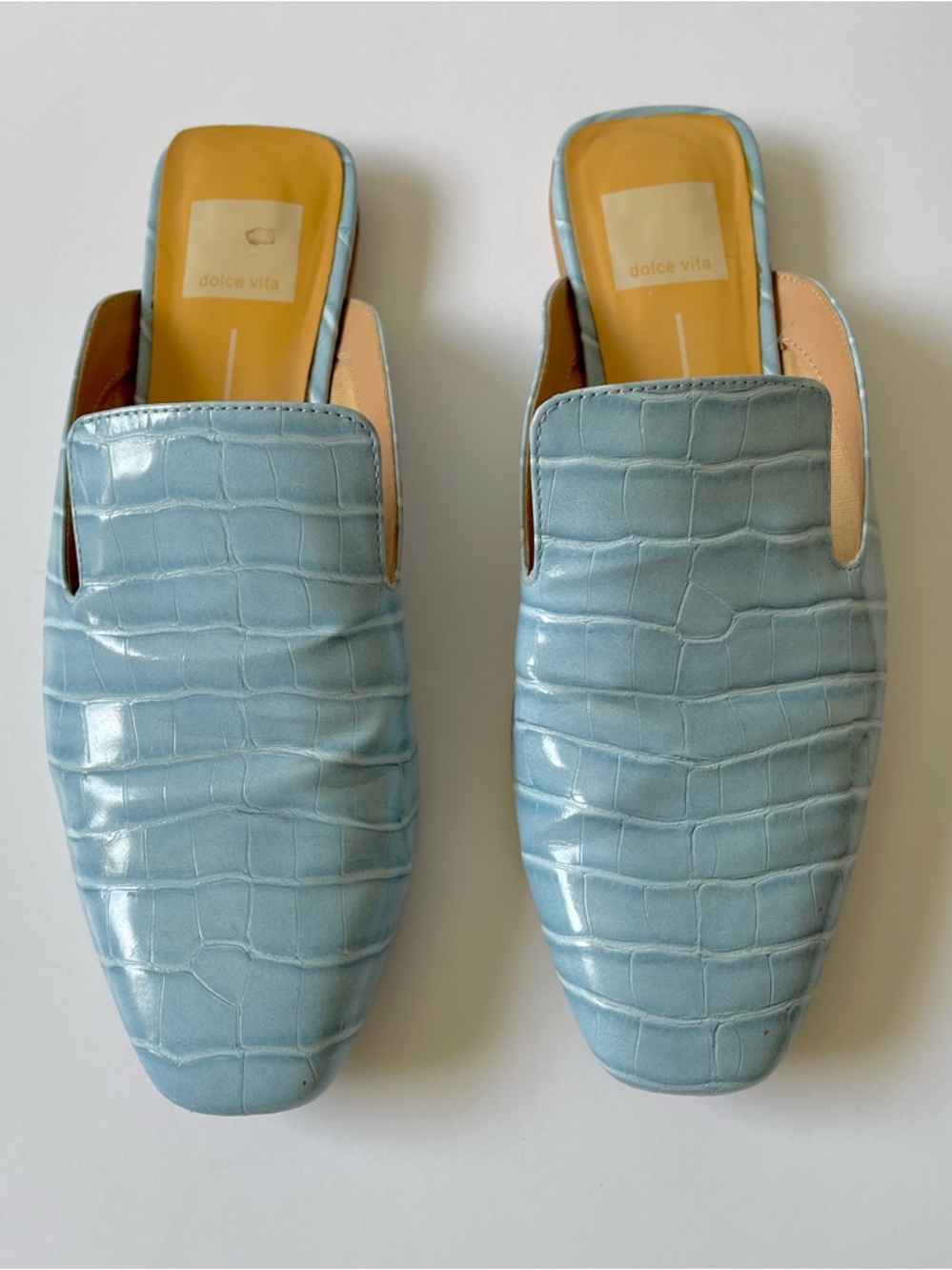 dolce vita Bree Light Blue Croc-Embossed Slip-On Mule